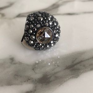 Henri Bendel Ring